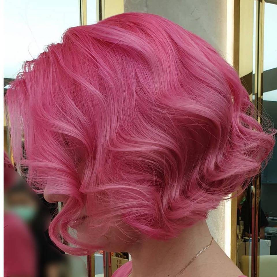 Pink hair color styling